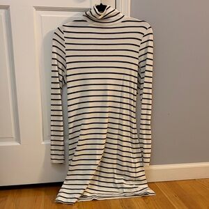 Vineyard Vines Striped Turtleneck Dress, M